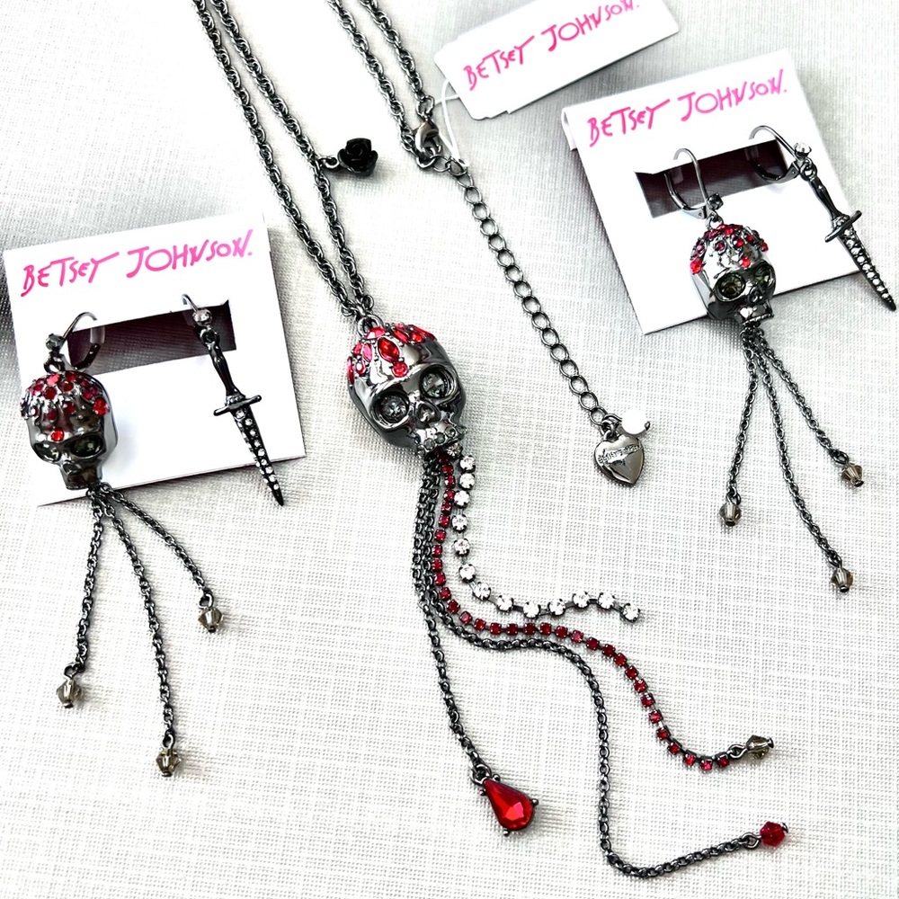 Betsey Johnson ‘Glampire’ Skull Necklace & 2 Mismatch Earring Sets  NWT/HTF!